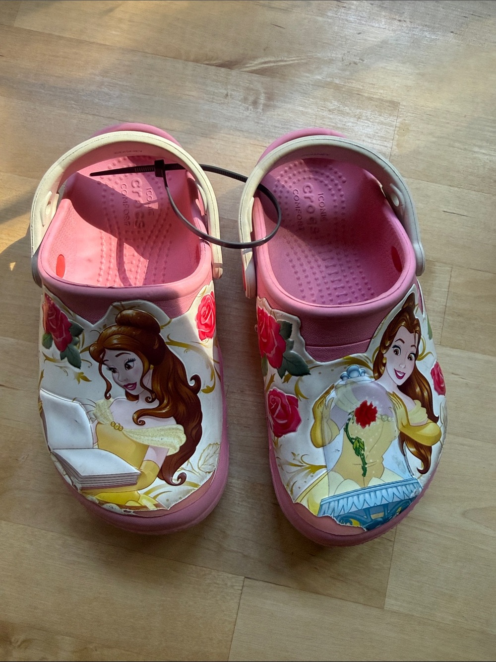 Girl’s Disney Belle Crocs Beauty and the beast size 12